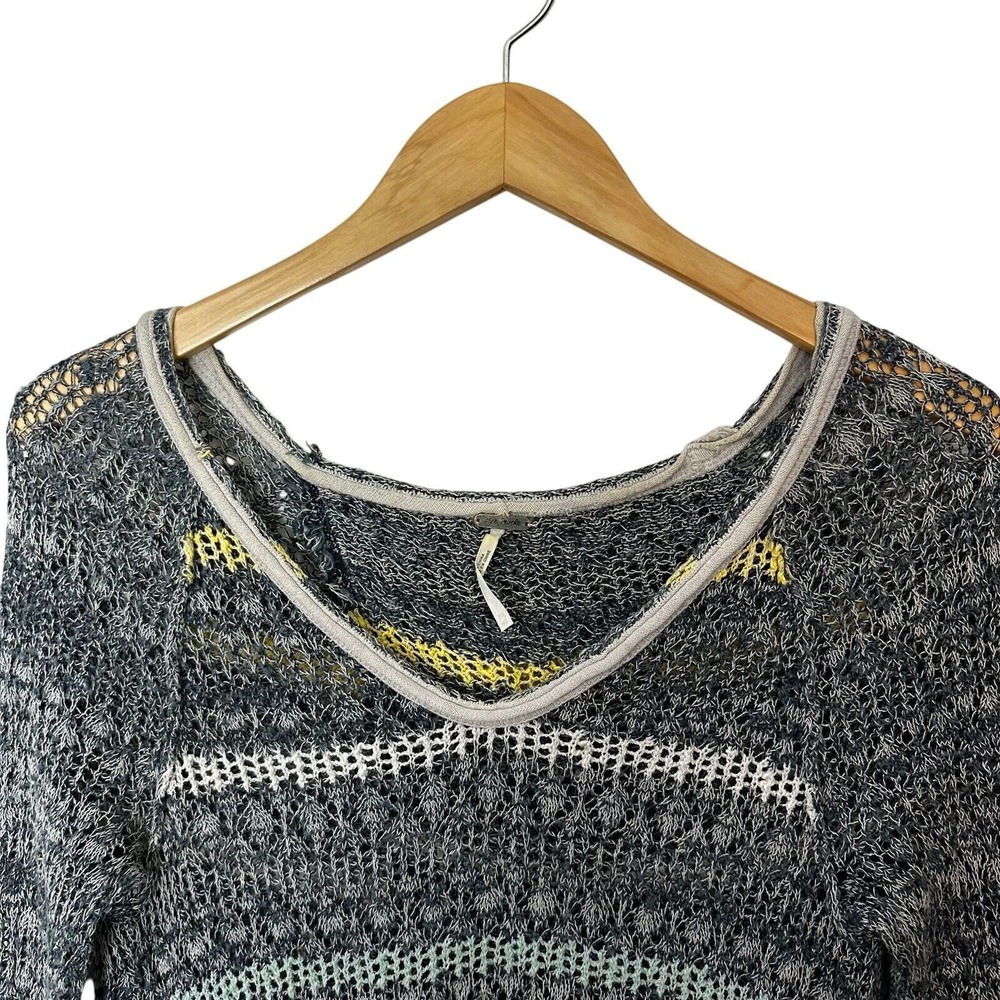 Free People Top Open Knit Split Back Life's A Beach Womens XS Casual Relaxed - Picture 5 of 7